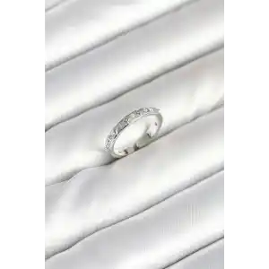 Pirinç Gümüş Renk Zirkon Taşlı Kadın Yüzük