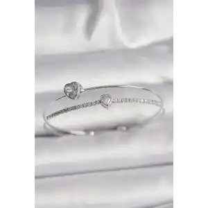 Pirinç Gümüş Renk Zirkon Taşlı Kalp Model Kadın Bileklik