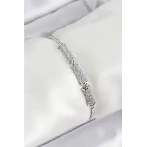 Pirinç Gümüş Renk Zirkon Taşlı Kemik Model Kadın Bileklik
