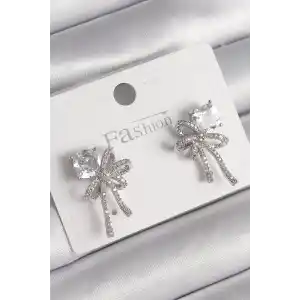 Pirinç Gümüş Renk Zirkon Taşlı Kurdele Model Kadın Küpe
