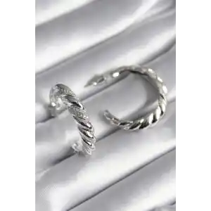 Pirinç Gümüş Renk Zirkon Taşlı Sarmal Model Kadın Küpe