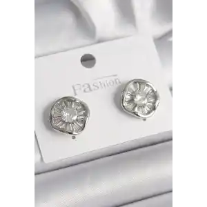 Pirinç Gümüş Renk Zirkon Taşlı Yonca Model Kadın Küpe