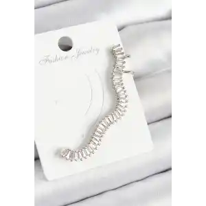 Pirinç Su Yolu Model Gümüş Renk Sağ Kıkırdak Küpe