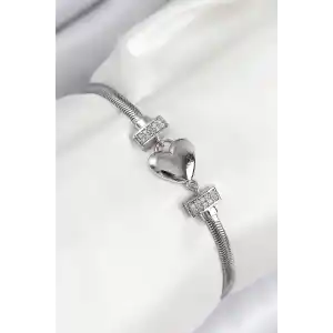 Pirinç Zirkon Taşlı Kalp Model Gümüş Renk Kadın Bileklik