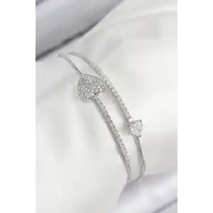 Pirinç Zirkon Taşlı Kalp Model Gümüş Renk Kadın Bileklik