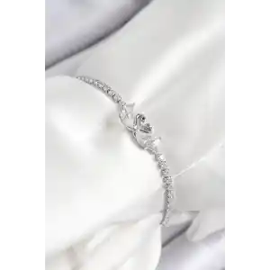 Pirinç Zirkon Taşlı Kuğu Model Gümüş Renk Asansörlü Kadın Bileklik