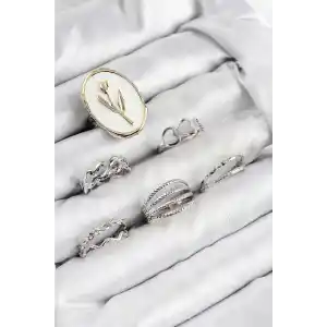 Pirinç Zirkon Taşlı Lale Model Gümüş Renk Kadın Yüzük Kombin Set