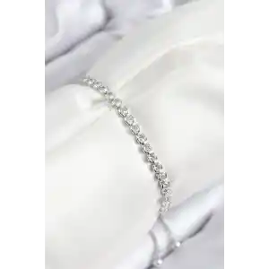 Pirinç Zirkon Taşlı Sıralı Model Gümüş Renk Asansörlü Kadın Bileklik