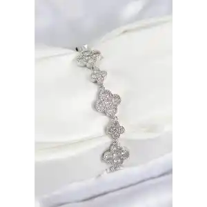 Pirinç Zirkon Taşlı Yonca Model Gümüş Renk VIP Seri Kadın Bileklik