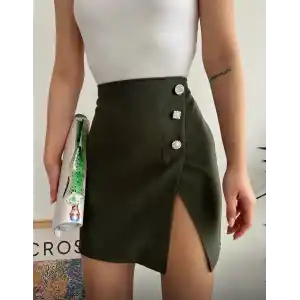 Üç taşlı mini etek