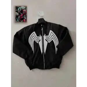 Unisex Siyah Bomber Mont – Venom Beyaz Örümcek Logolu, Fermuarlı Cepli, Kapitone Astarlı Günlük Mont - Siyah