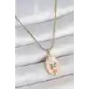 316L Çelik Gold Renk Zincir Pembe Mineli Oval İncili Çiçek İşlemeli Portre Model Kadın Kolye
