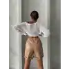 Beli lastikli duble paça deri şort bej w24755
