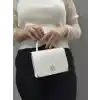 Beyaz cilt krash çanta