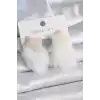 Beyaz Renk Tüylü Yıldız Ponpon Model Kadın Küpe