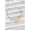 Çiçek ve Kelebek Charmlı Gold Renk Pirinç Kadın Bileklik