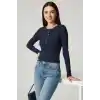 Çıtçıt Detaylı Bluz Lacivert T4343
