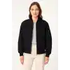 Kadın Bomber Mont Ceket – Fermuarlı, Kapitone İçi Astarlı, Su İtici Kumaş, Regular Fit, Yandan Cepli, Günlük Bahar & Kış Şık Rahat Stil - Siyah
