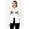 Kadın Kapüşonlu 3 İplik Şardonlu Önü Baskılı Fermuarlı Oversize Sweatshirt - Beyaz