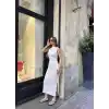 Osy Modal Yumuşak Dokulu Kumaş Bisiklet Yaka Sıfır Kolsuz Yırtmaçlı Uzun Elbise - Beyaz