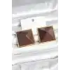 Pirinç Gold Renk Kahverengi Piramit Model Kadın Küpe