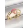 Pirinç Gold Renk Pembe Kristal Kalp Model Zirkon Taş Detaylı Kadın Yüzük