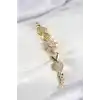 Pirinç Zirkon Taşlı Kalp Detaylı Çiçek Model Gold Renk Kadın Bileklik