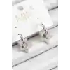Pirinç Zirkon Taşlı Yıldız Figürlü Halka Model Gümüş Renk Kadın Küpe