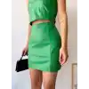 Tek yırtmaçlı arkadan fermuarlı deri etek yeşil s24475