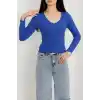 V yaka kaşkorse bluz saks mavisi a3699