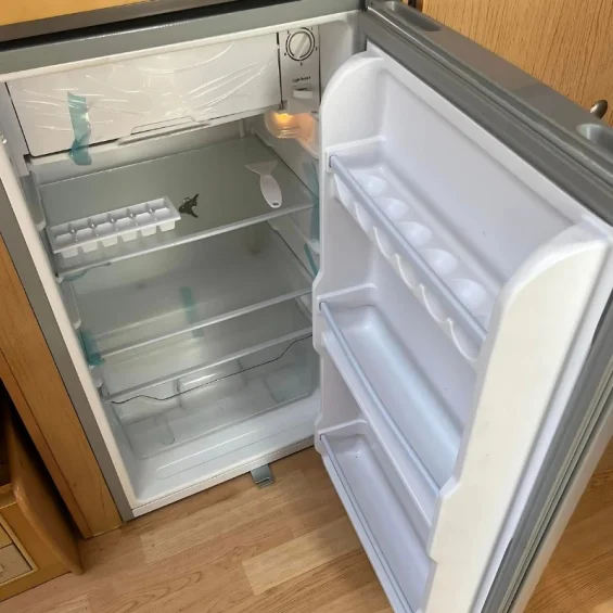 Hegel 12V DC Kompresörlü 90LT Buzdolabı - Karavan ve Teknelere Özel Mini Buzdolabı