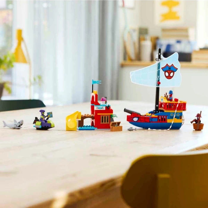 11208 Lego Spidey Spidey Takımı Korsan Gemisi 201 parça +4 yaş