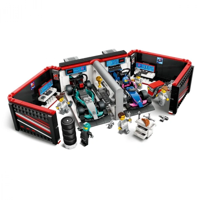 60444 Lego City F1 Garajı ve Mercedes-AMG ve Alpine Arabaları 678 parça +7 yaş