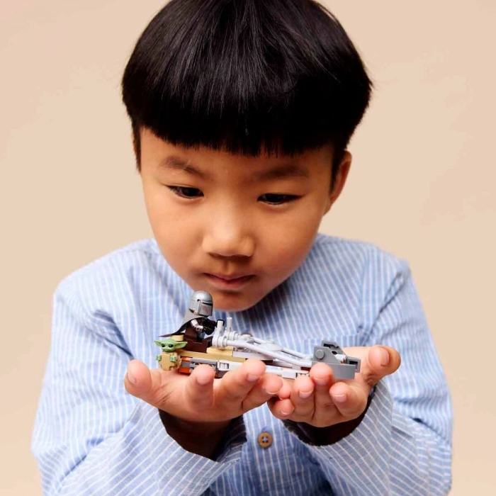 75436 Lego Star Wars Mandalorian ve Grogunun Hız Motoru 58 parça +6 yaş