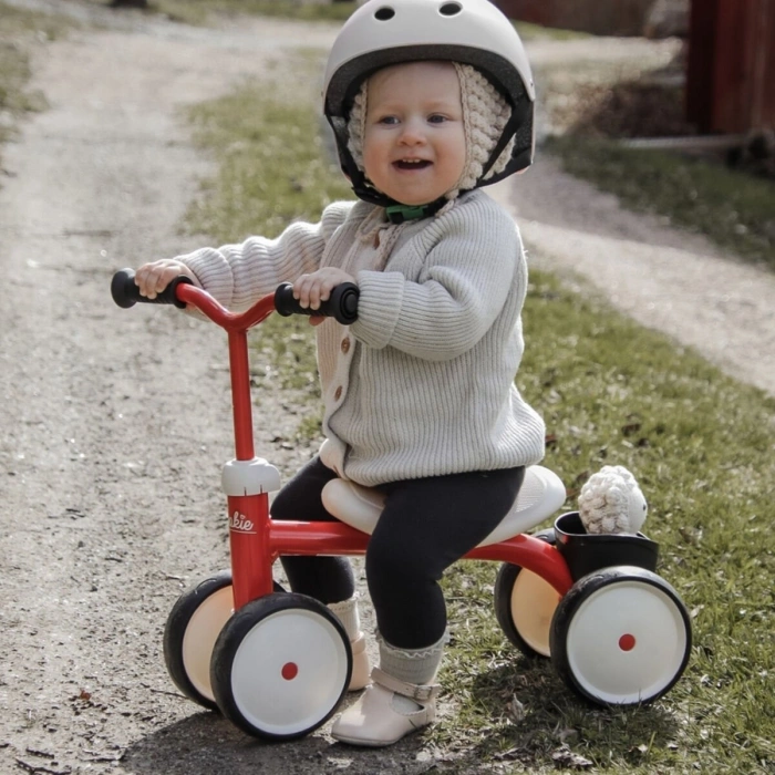 7600721400 ROOKIE RIDE-ON RED