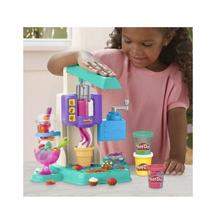 G0028 Play-Doh Gökkuşağı Dondurma Makinesi Oyun Seti+3 yaş