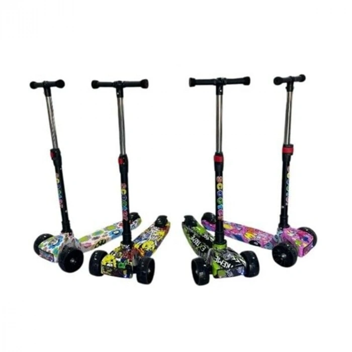 KM505 RENKLİ IŞIKLI SESLİ SCOOTER(Belirtilen fiyat, tekli satış için adet fiyatıdır.)