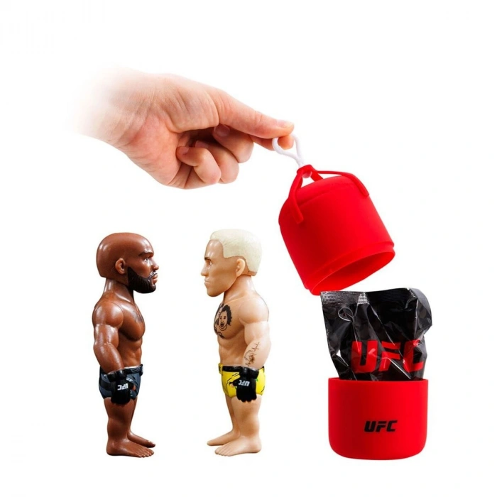 PMI/UFC9000 UFC Kafes Dövüşçüleri Boks Torbası Sürpriz Kapsül 12li Display