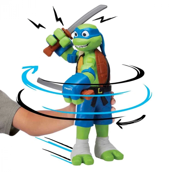 TU843000 TMNT  Roll N Punch Leonardo 30 cm Figür - 83418