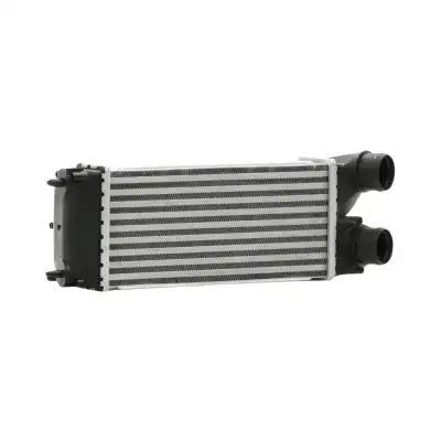 TURBO RADYATÖRÜ (INTERCOOLER) 0384L4 / 3008 5008 BERLİNGO PARTNER 308 C4 GRAND PİCASSO C4