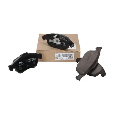 ÖN FREN BALATASI 425425 / BERLİNGO C4 GRAND PİCASSO 5008 PARTNER