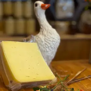 Eski Kaşar Peyniri (1Kg)