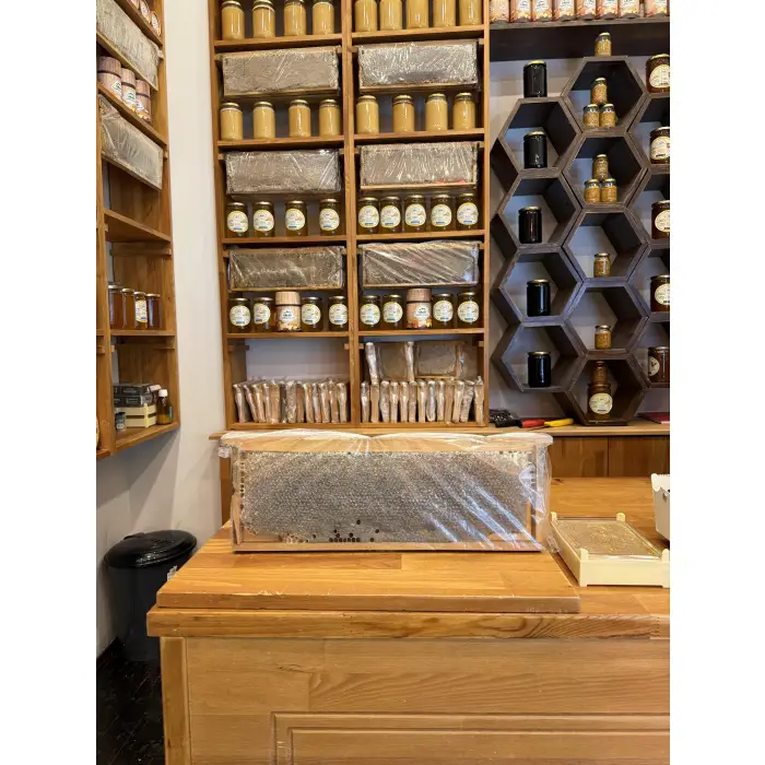 Kars karakovan petek bal 2.500gr-3050gr arası