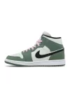 Air Jordan 1 Mid SE Dutch Green