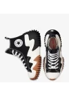 Converse Run Star Motion Platform