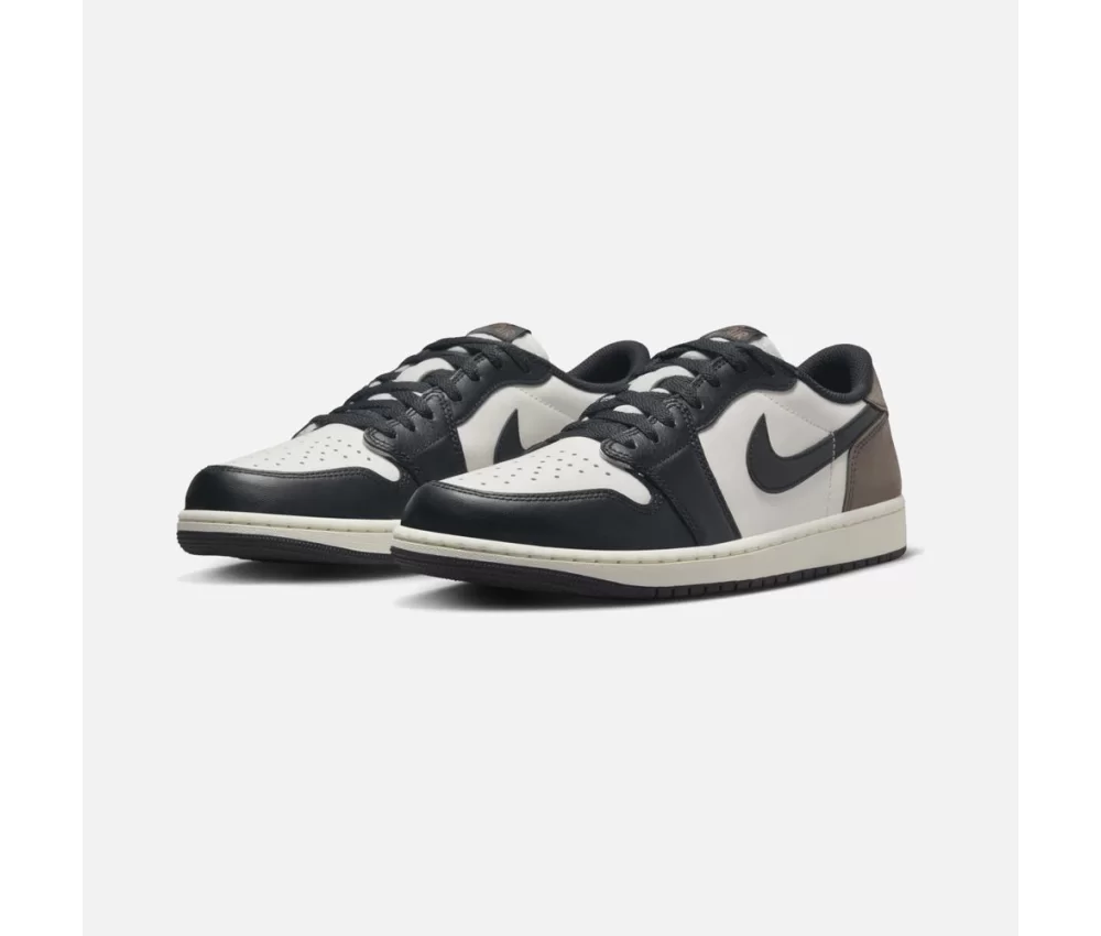 Air Jordan 1 Retro Low OG Mocha