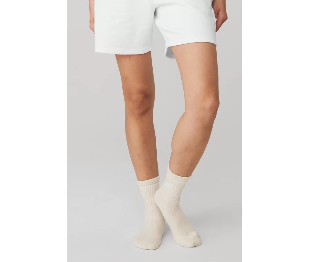 Alo Unisex Half-Crew Throwback Sock Bone White