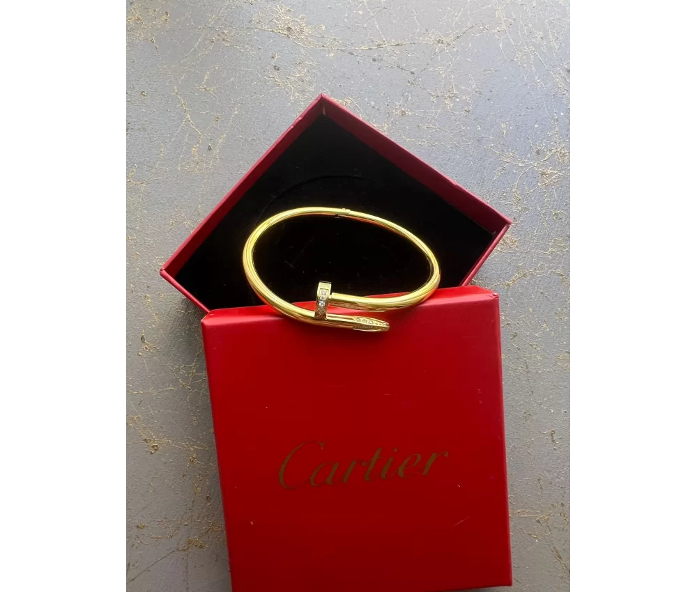 Cartier Çivi Bileklik Taşlı Gold