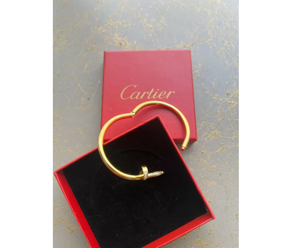 Cartier Çivi Bileklik Taşlı Gold