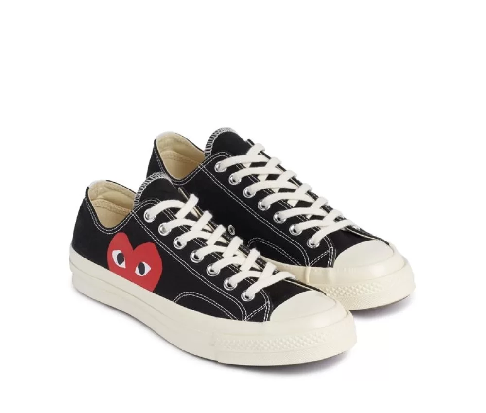 Converse x Comme des Garçons PLAY Chuck